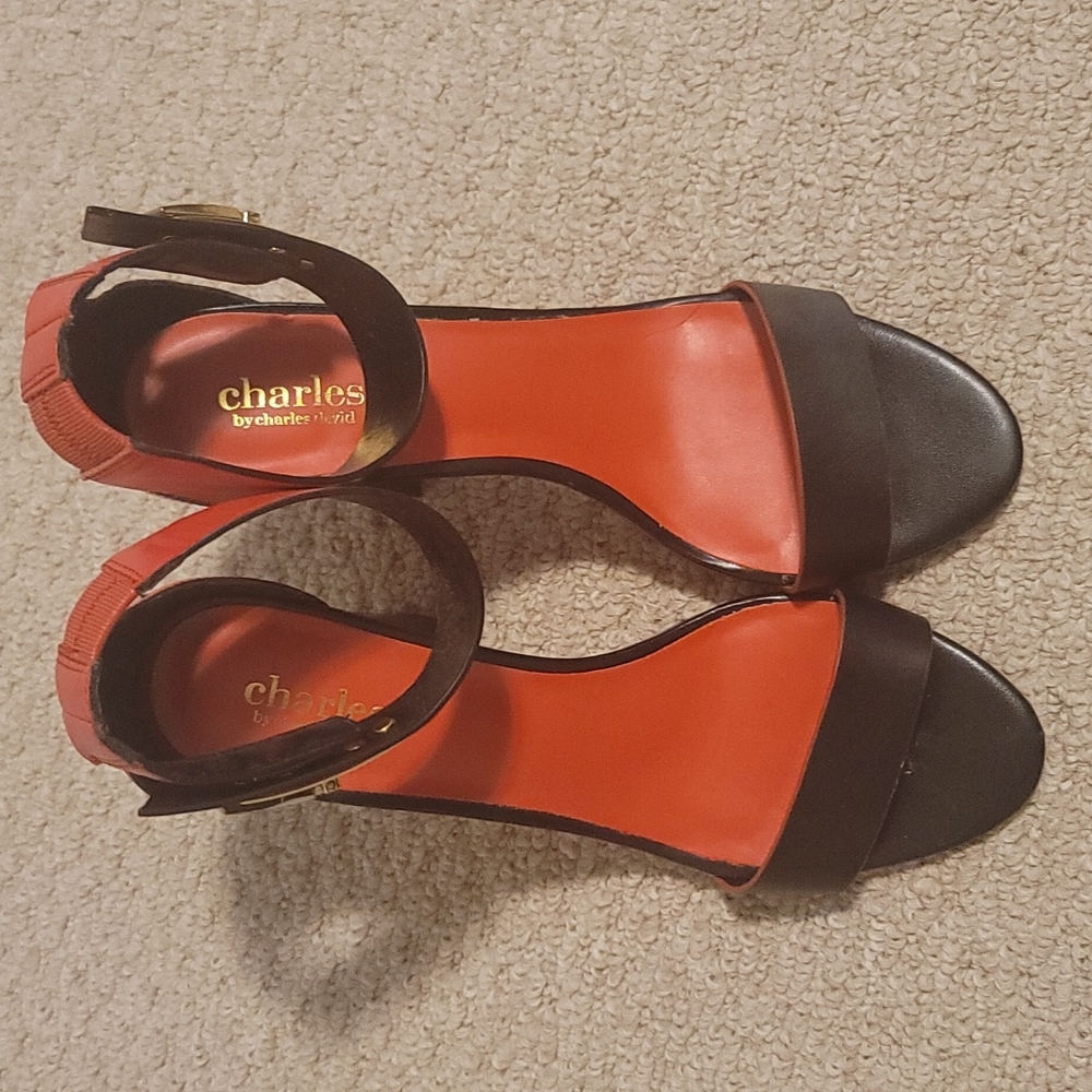 Charles David heels, US 8.5, in black and red